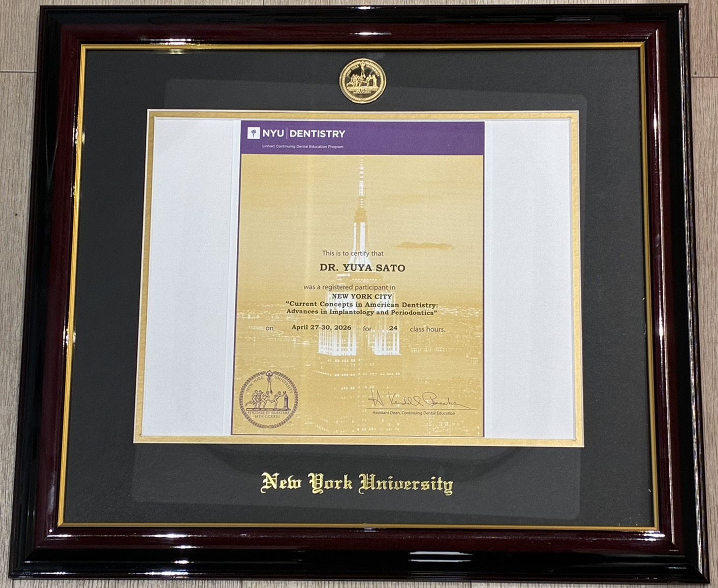 ニューヨーク大学にてCurrent Concepts in American Dentistry Advances in Implantology and Periodonticsを取得